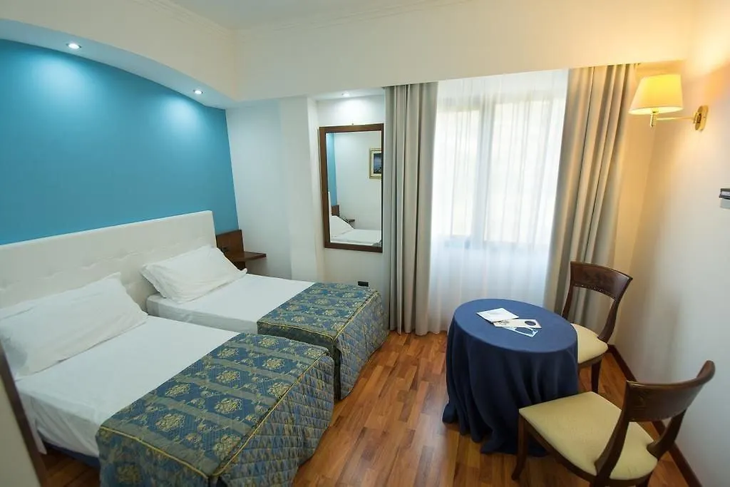 Hotel Della Valle Агридженто 4*,
